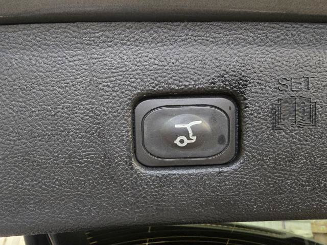 Used 2024 Ford Edge Titanium AWD/4WD image 29