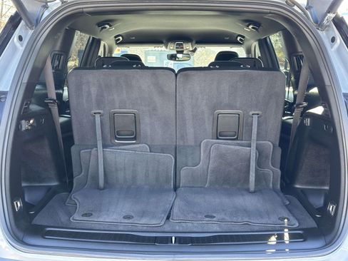 Used 2022 Jeep Grand Cherokee L Laredo image 24