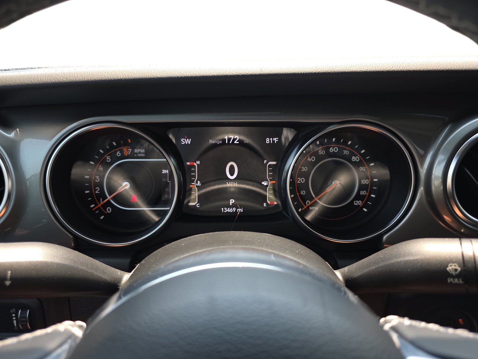 Used 2023 Jeep Gladiator Overland AWD/4WD image 16