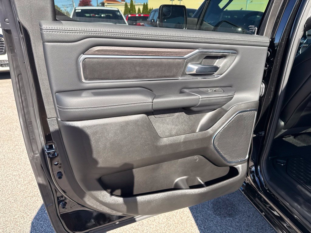 New 2027 RAM 1500 Laramie AWD/4WD image 23