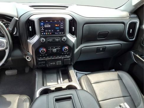 Used 2021 Chevrolet Silverado 1500 LTZ w/ LTZ Premium Package AWD/4WD image 15