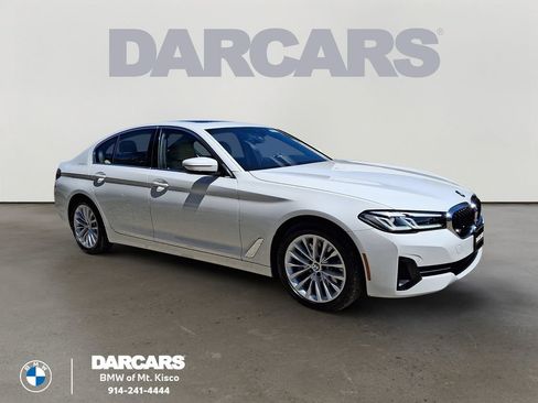 Certified 2023 BMW 530i xDrive w/ Premium Package AWD/4WD image 1