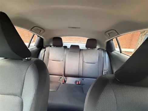 Used 2023 Toyota Prius LE FWD image 36
