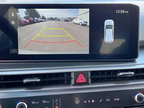 Certified 2025 Kia Sorento EX w/ EX Panoramic Sunroof Package image 13