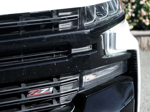 Used 2021 Chevrolet Silverado 1500 LT Trail Boss w/ Convenience Package II AWD/4WD image 39