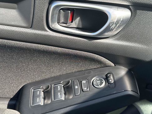 Certified 2024 Honda Civic Sport image 17