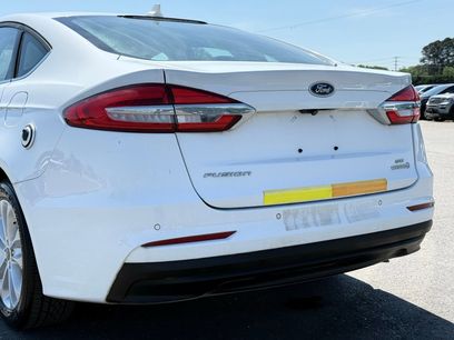 Used 2019 Ford Fusion SE