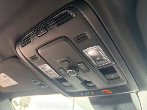 Used 2025 GMC Yukon AT4 Ultimate w/ LPO, Floor Liner Package AWD/4WD image 19
