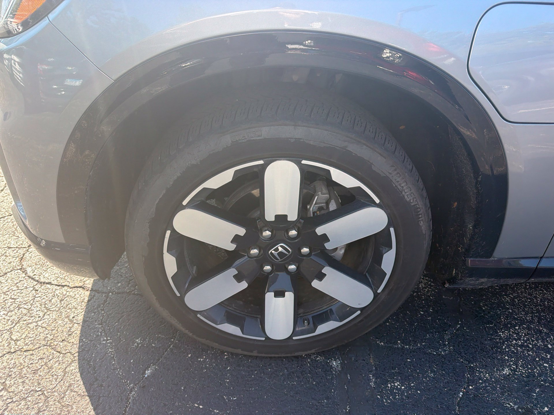 Used 2024 Honda Prologue Elite image 2