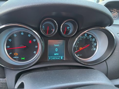 Used 2016 Buick Encore FWD image 10