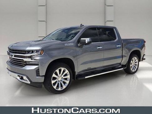 Used 2019 Chevrolet Silverado 1500 High Country w/ Technology Package AWD/4WD image 1