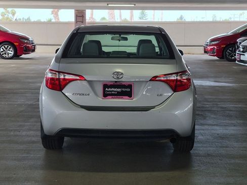 Used 2016 Toyota Corolla LE FWD image 7