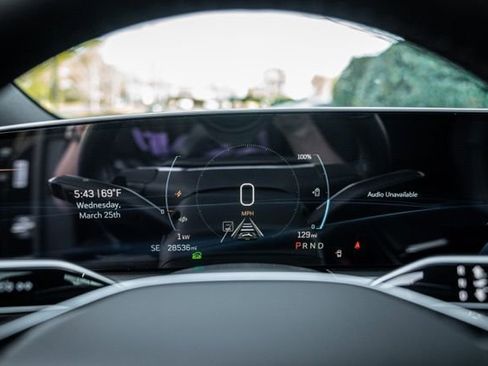 Used 2024 Cadillac Lyriq Tech image 31