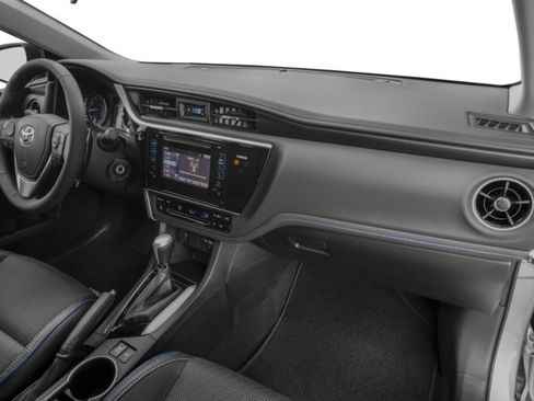 Used 2018 Toyota Corolla XSE w/ Carpet Mat Package (TMS) FWD image 16