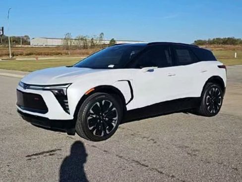 New 2026 Chevrolet Blazer EV RS FWD image 4