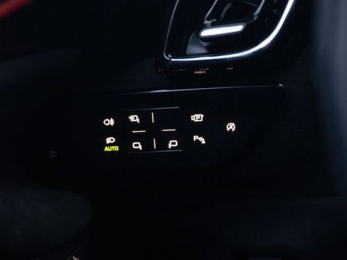 Certified 2024 Ferrari Roma image 38