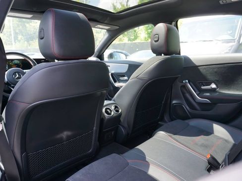 Used 2022 Mercedes-Benz A 220 4MATIC image 23