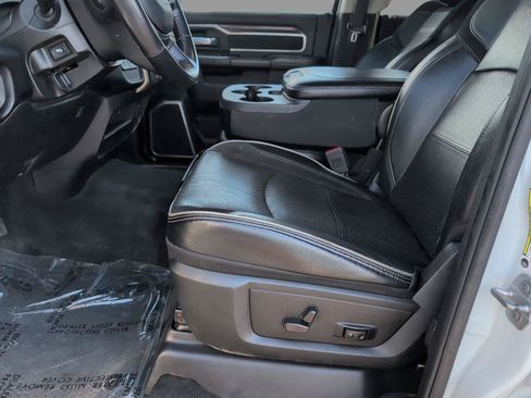 Used 2024 RAM 2500 Laramie AWD/4WD image 14