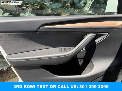 Used 2024 Tesla Model Y Long Range AWD/4WD image 14