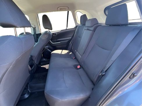 Used 2020 Toyota RAV4 LE w/ All Weather Liner Package AWD/4WD image 17