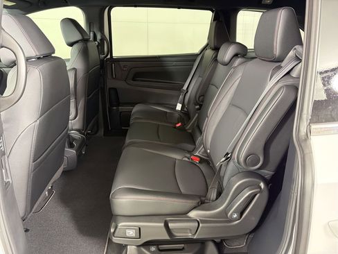 New 2026 Honda Odyssey Sport-L image 15