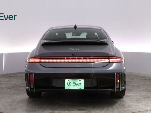 Used 2024 Hyundai Ioniq 6 SEL RWD image 15