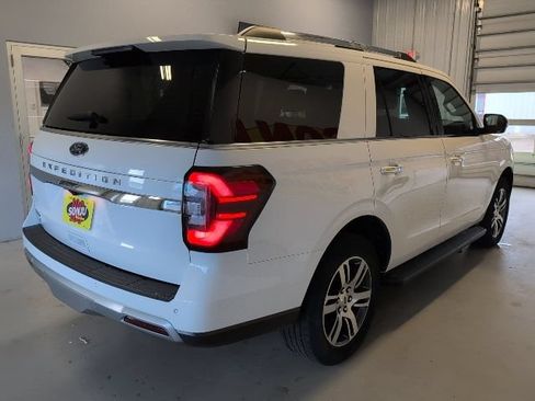 Certified 2024 Ford Expedition Limited AWD/4WD image 4