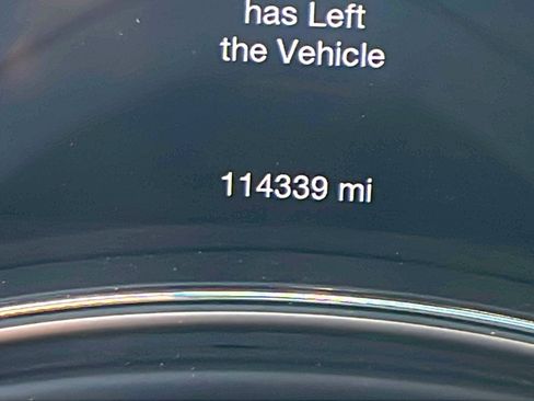 Used 2016 Jeep Grand Cherokee Laredo 75th Anniversary image 31