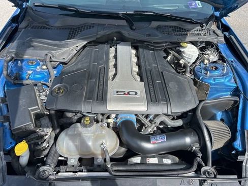 Used 2019 Ford Mustang GT w/ Ford Safe & Smart Package RWD image 19