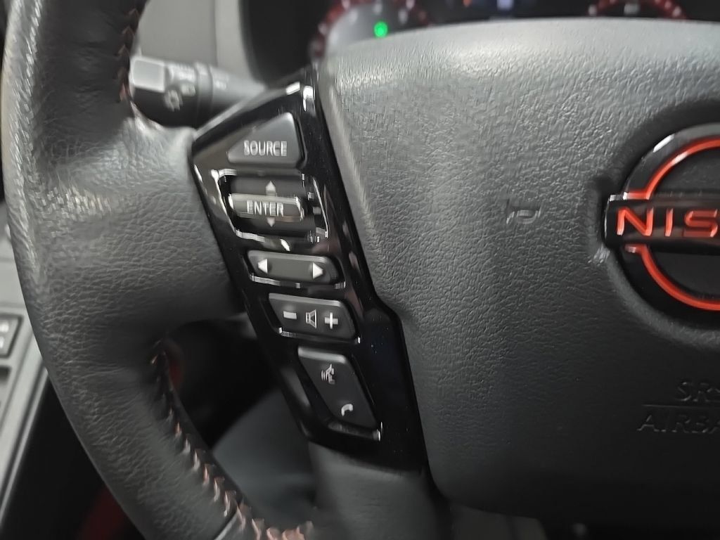 Used 2023 Nissan Frontier PRO-4X w/ Pro Convenience Package AWD/4WD image 21