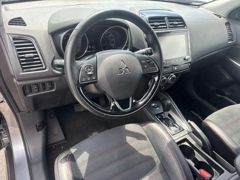 Used 2024 Mitsubishi Outlander Sport SE AWD/4WD image 17