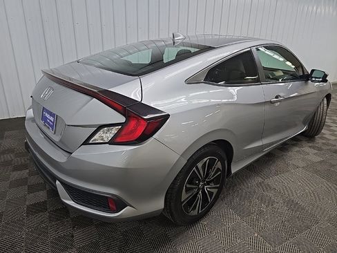 Used 2018 Honda Civic EX-T image 10