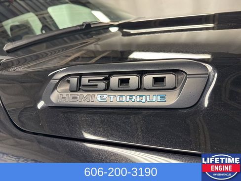 Used 2023 RAM 1500 Big Horn AWD/4WD image 7