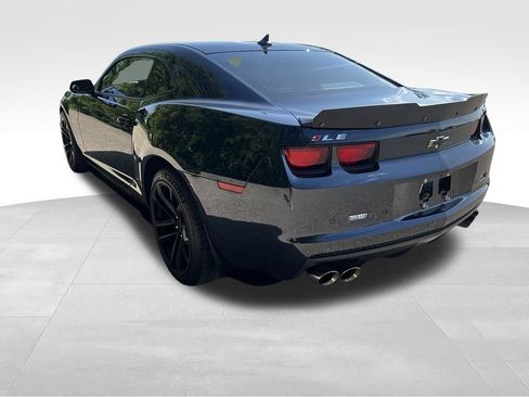 Used 2013 Chevrolet Camaro SS w/ SS Performance Package RWD image 6
