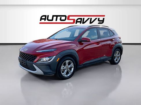 Used 2022 Hyundai Kona SEL w/ Convenience Package AWD/4WD image 3