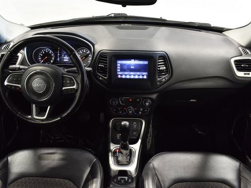 Used 2020 Jeep Compass Latitude w/ Cold Weather Group image 14