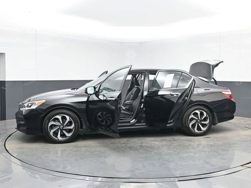 Used 2017 Honda Accord EX-L image 52