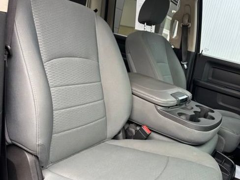 Used 2017 RAM 1500 Express w/ Black Ram 1500 Express Group AWD/4WD image 23