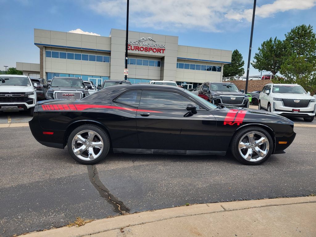 Used 2013 Dodge Challenger R/T Plus RWD image 3