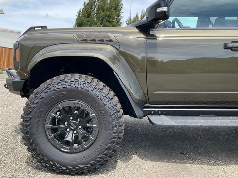 New 2025 Ford Bronco Raptor image 9