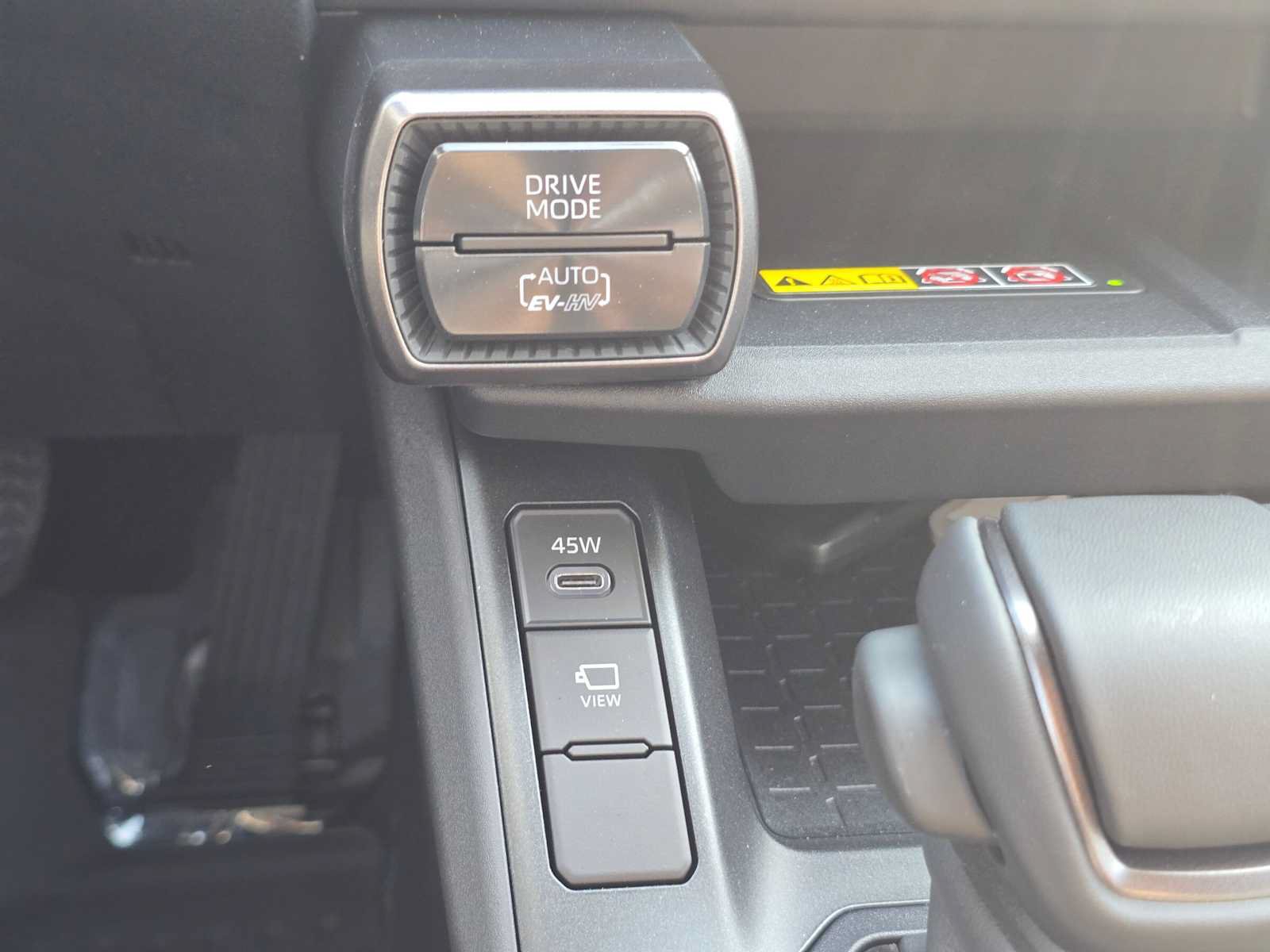 Used 2026 Toyota RAV4 XSE w/ Panoramic Sun Roof Package AWD/4WD image 29