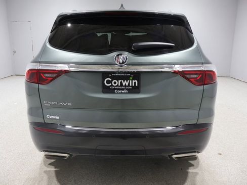 Used 2022 Buick Enclave Premium w/ Surround and Sites Package AWD/4WD image 3