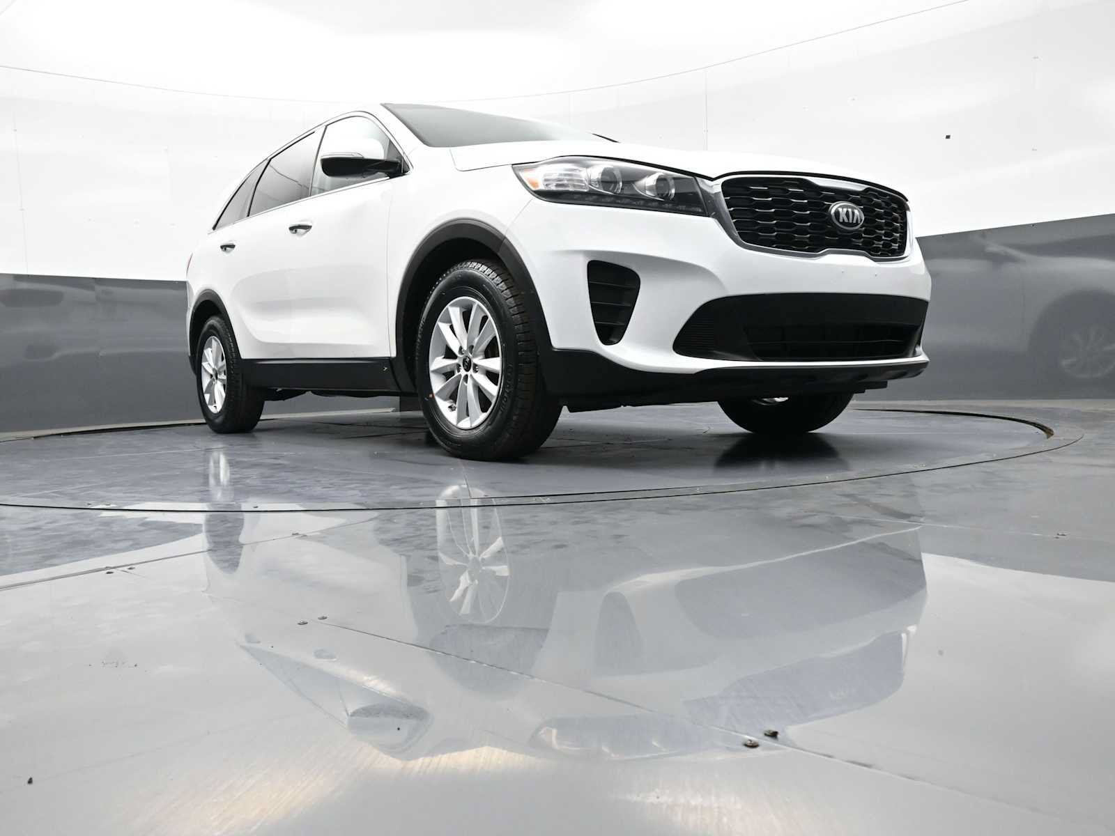 Used 2020 Kia Sorento FWD V6 image 27