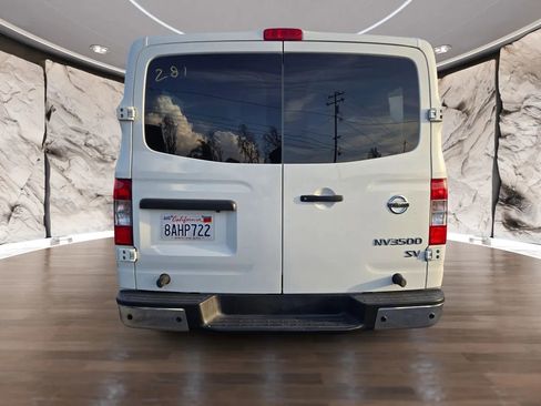 Used 2017 Nissan NV 3500 SV w/ SV Technology Package image 7