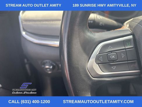 Used 2022 Jeep Compass Limited w/ Sun and Sound Group image 29