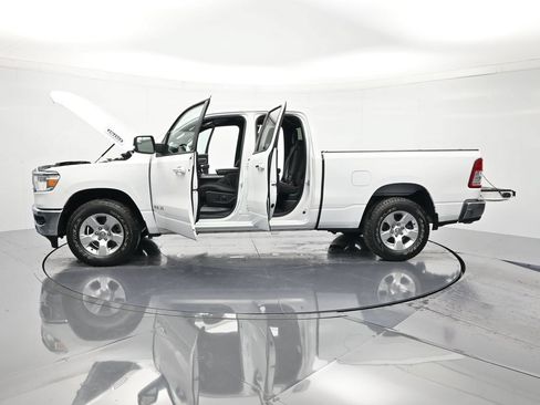 Used 2019 RAM 1500 Big Horn AWD/4WD image 46