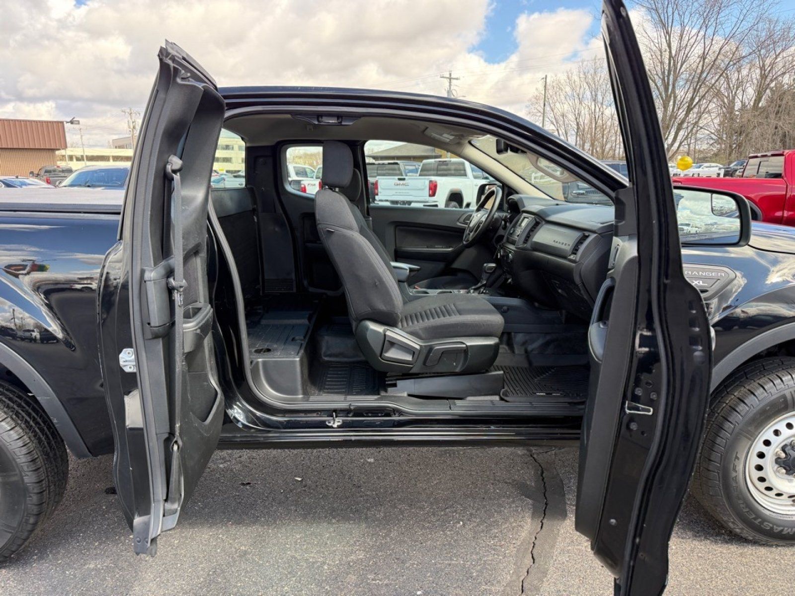 Used 2022 Ford Ranger XL RWD image 23