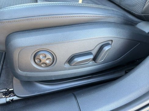 Used 2023 Audi A4 2.0T Prestige w/ Prestige Package image 11