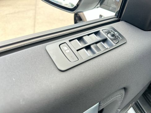 Used 2021 Land Rover Discovery Sport S AWD/4WD image 13