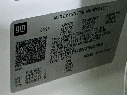 Used 2022 Chevrolet Silverado 1500 LT image 12